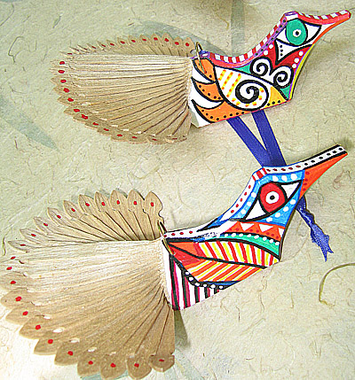 Fan-Carved Bird Ornament - deluxe